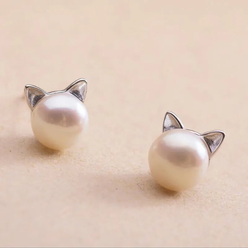 Sterlingsilver kattpärlörhängen – eleganta kattmotivörhängen med pärla