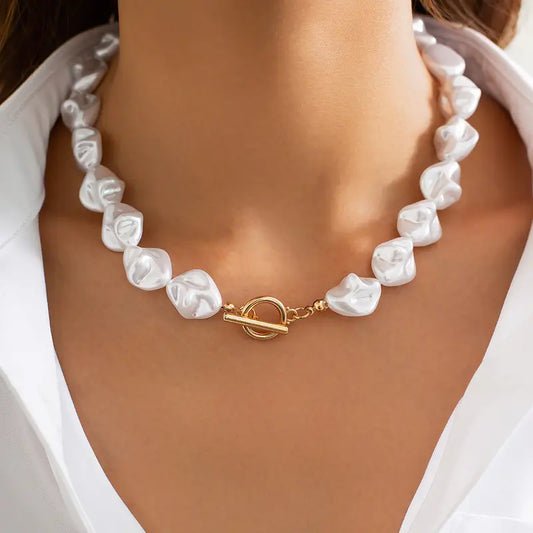 Barockpärlehalsband med toggle-lås