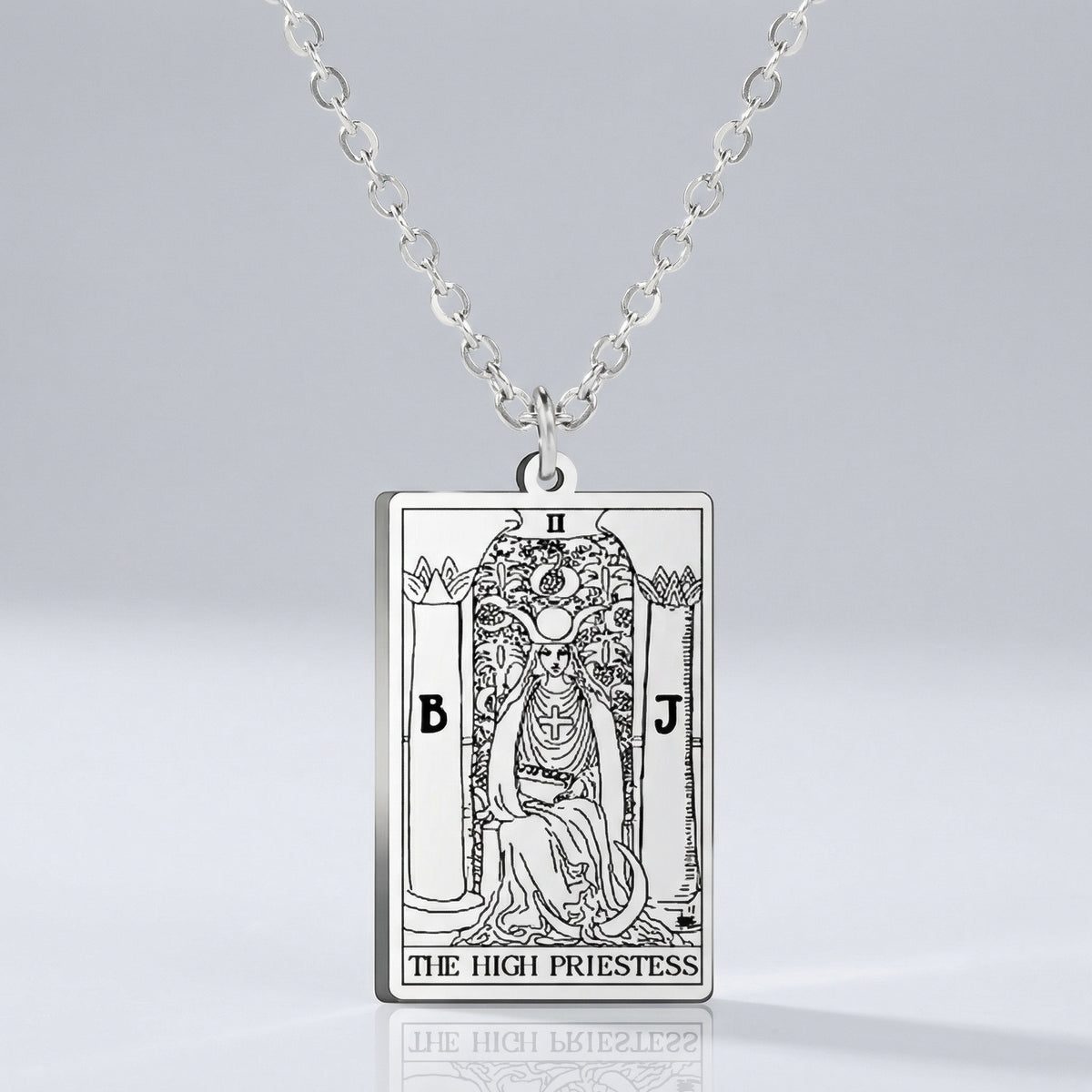 The High Priestess Halsband