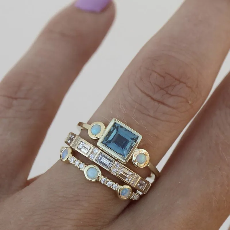 Herta – Vintage blå kristallringar – Eleganta kristallringar i retrostil