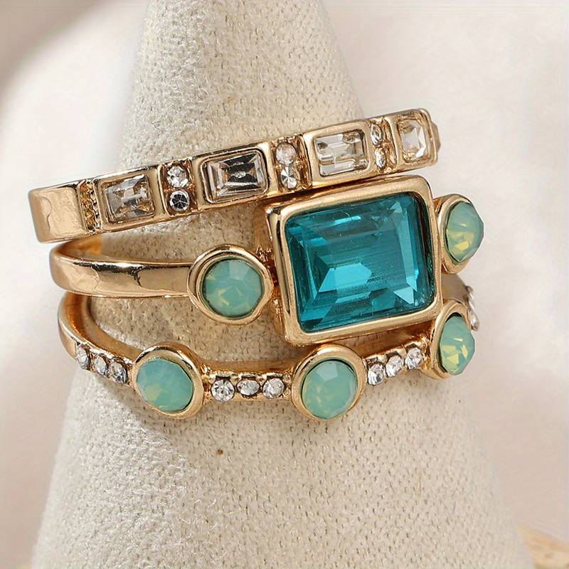 Herta – Vintage blå kristallringar – Eleganta kristallringar i retrostil