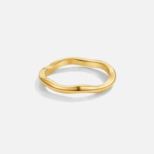 Katharina – Elegant set av vågiga ringar