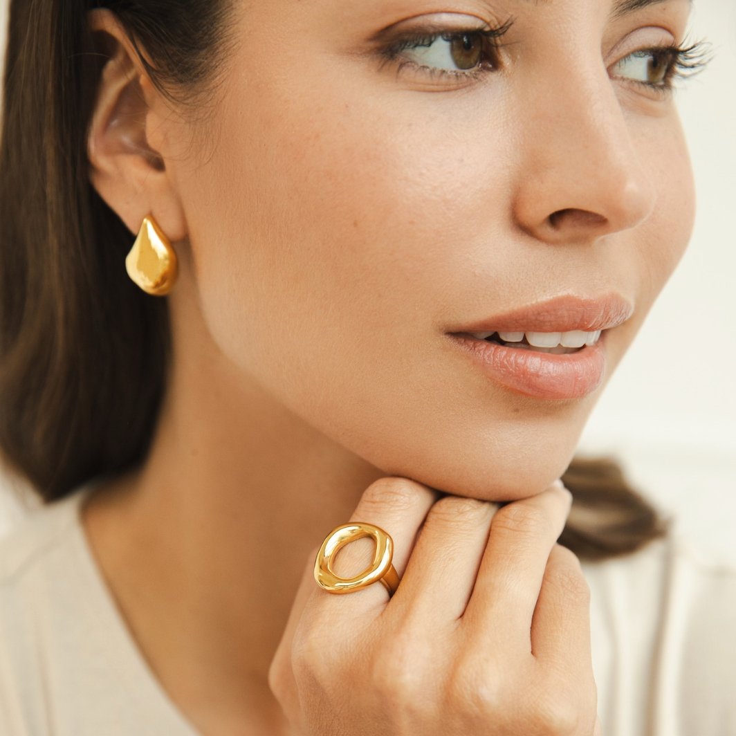 Vina Smältguldring – Elegant guldring med smält finish